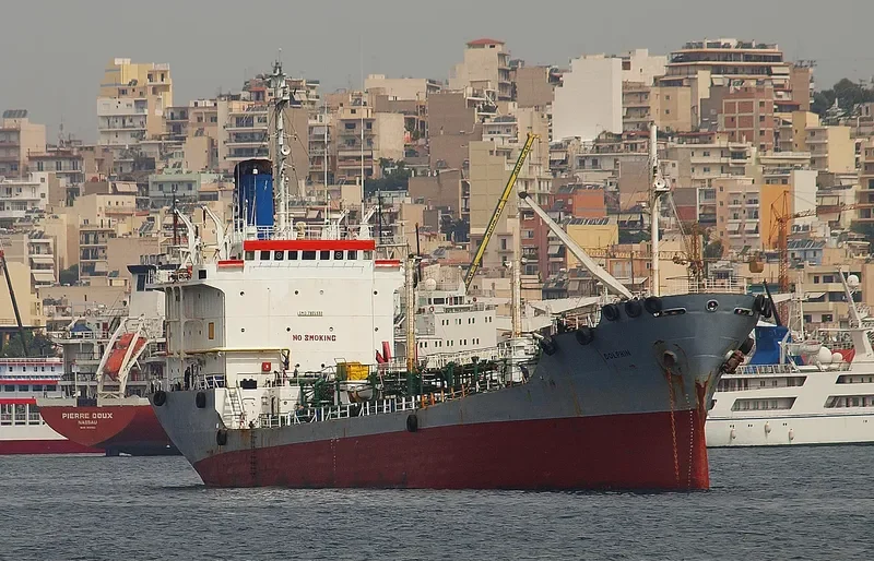 DOLPHIN Tanker IMO 7821532 photo 3