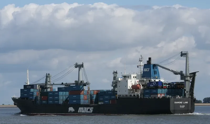 DIAMOND LAND Ro-Ro IMO 7824687 photo 7