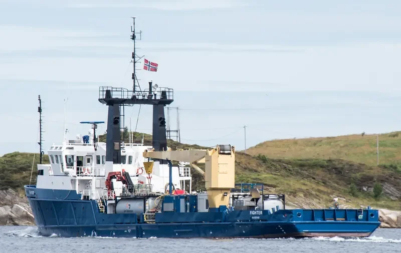 FIGHTER Offshore Vessel IMO 7825473 photo 2