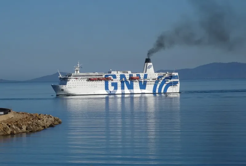 GNV AZZURRA Ro-Ro IMO 7826790 photo 3