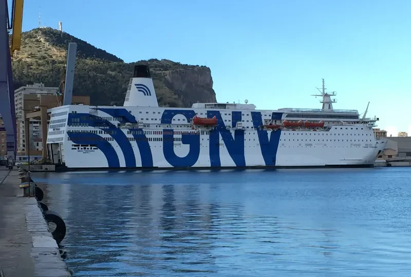 GNV AZZURRA Ro-Ro IMO 7826790 photo 10