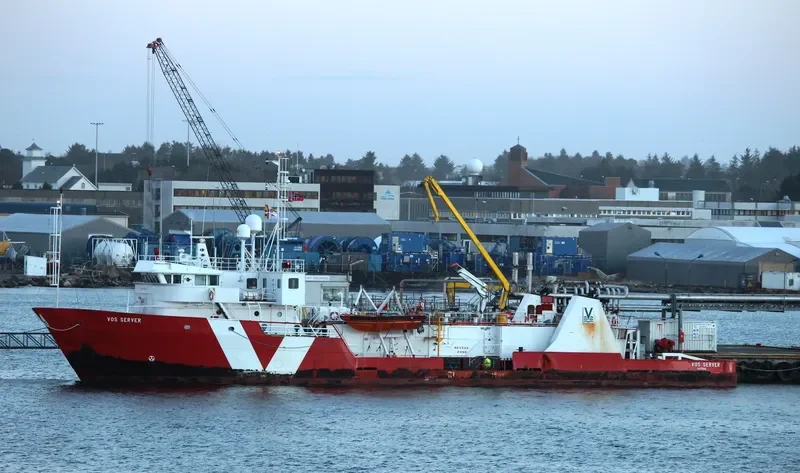 VOS SERVER Offshore Vessel IMO 7827029 photo 5