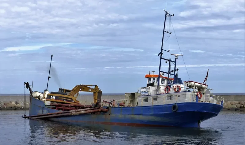 HENRIETTE SAND Dredger IMO 7829235 photo 4