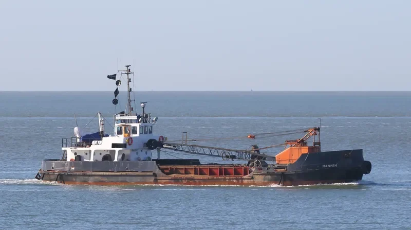 MANNIN Dredger IMO 7829613 photo 5