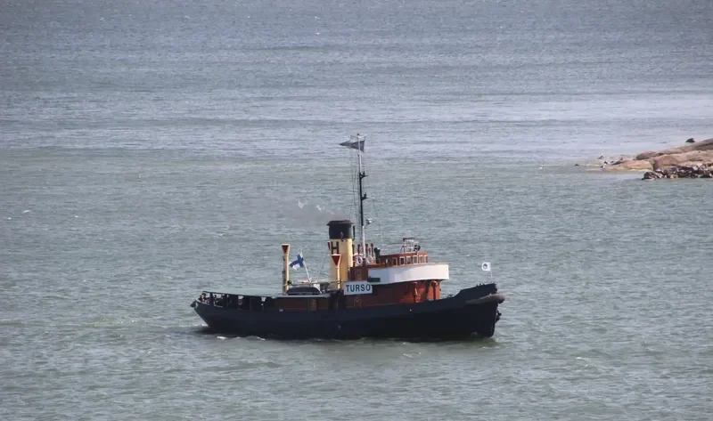 TURSO Tug Boat IMO 7829857 photo 8