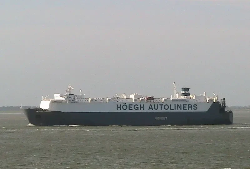 HOEGH TRUBADOUR General Cargo IMO 7900211 photo 4