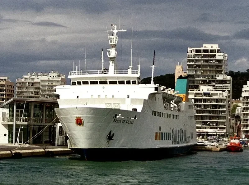 LADY SU Ro-Ro IMO 7901734 photo 9