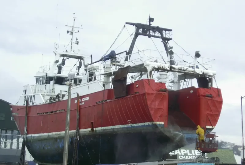 VOYAGER Fishing Vessel IMO 7901758 photo 2