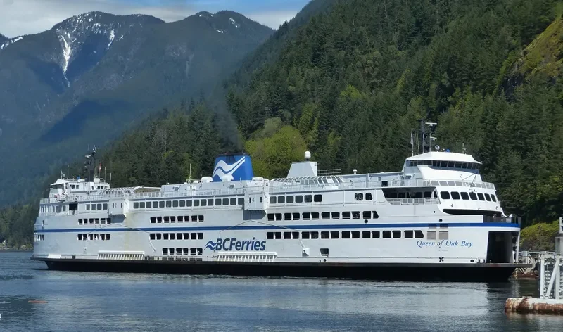 QUEEN OF OAK BAY Ro-Ro IMO 7902283