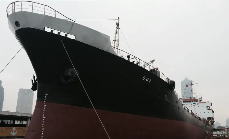 SW 1 Tanker IMO 7903287 photo 4