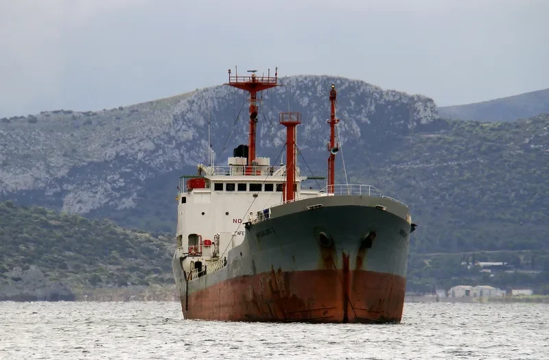 MAZAYA 6 Tanker IMO 7904231 photo 2