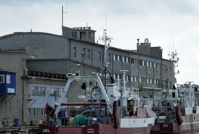 HEL 111 General Cargo IMO 7906021 photo 3
