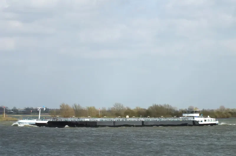 INTEGRITY Tanker IMO 7907740 photo 6