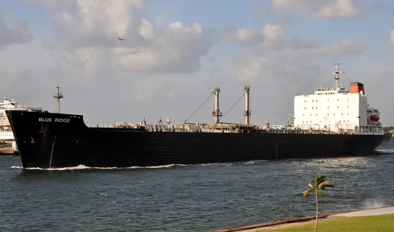 RIDGE Tanker IMO 7908172 photo 4