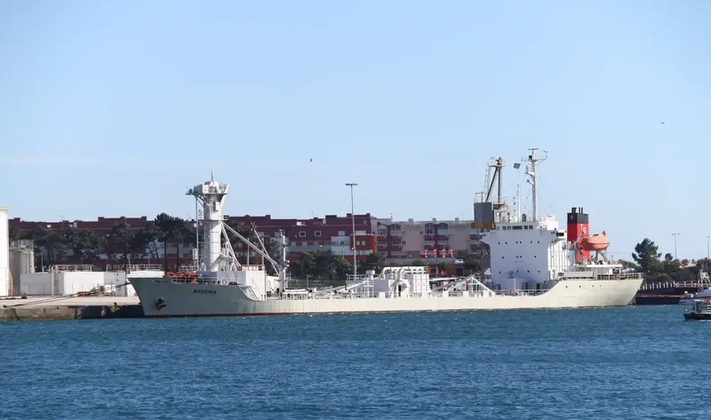 BOSOWA ARROW 3 General Cargo IMO 7909085
