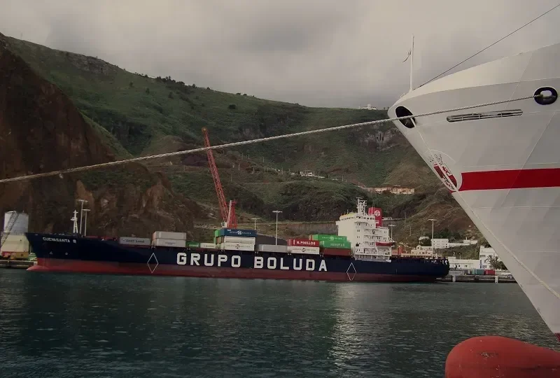 CUEVASANTA B Container Ship IMO 7909360 photo 2
