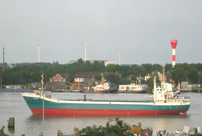 MNG CAPT JAMES COOK Offshore Vessel IMO 7909853 photo 5