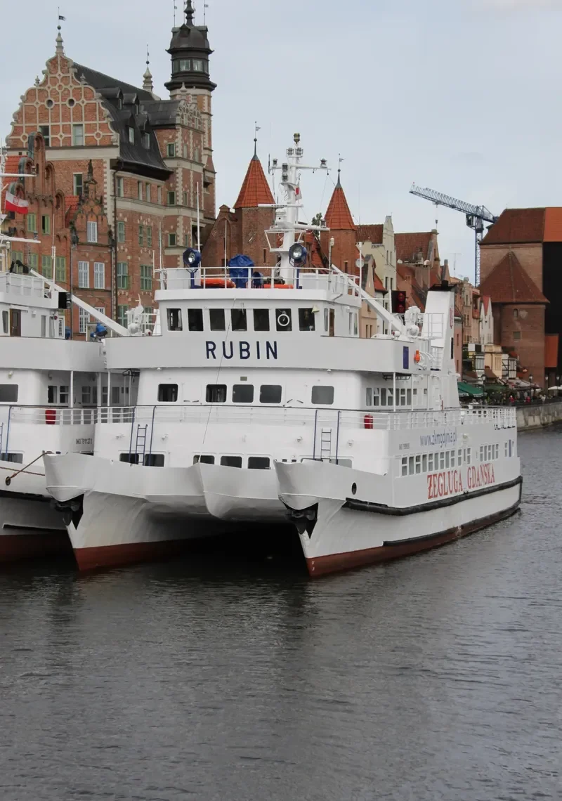 RUBIN Passenger Ship IMO 7909920 photo 3