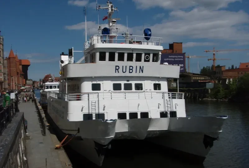 RUBIN Passenger Ship IMO 7909920 photo 4