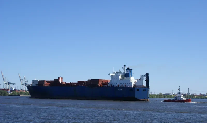 ALYONA Ro-Ro IMO 7910668 photo 4