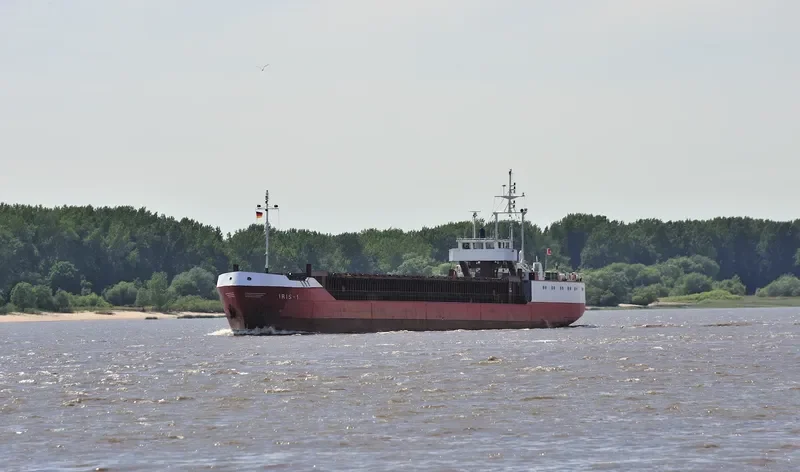 IRIS 1 General Cargo IMO 7910838 photo 9
