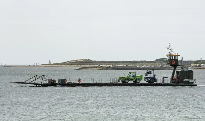 CAPE FINISTERRE General Cargo IMO 7912094 photo 5