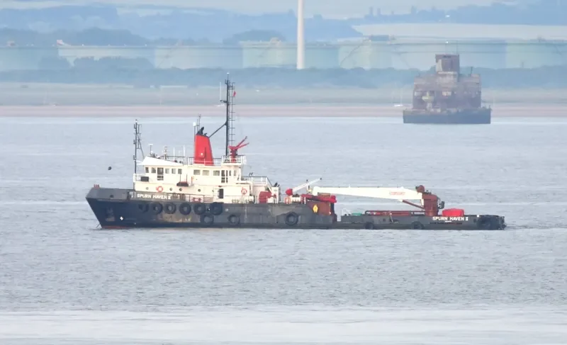 SPURN HAVEN II Offshore Vessel IMO 7914494 photo 2