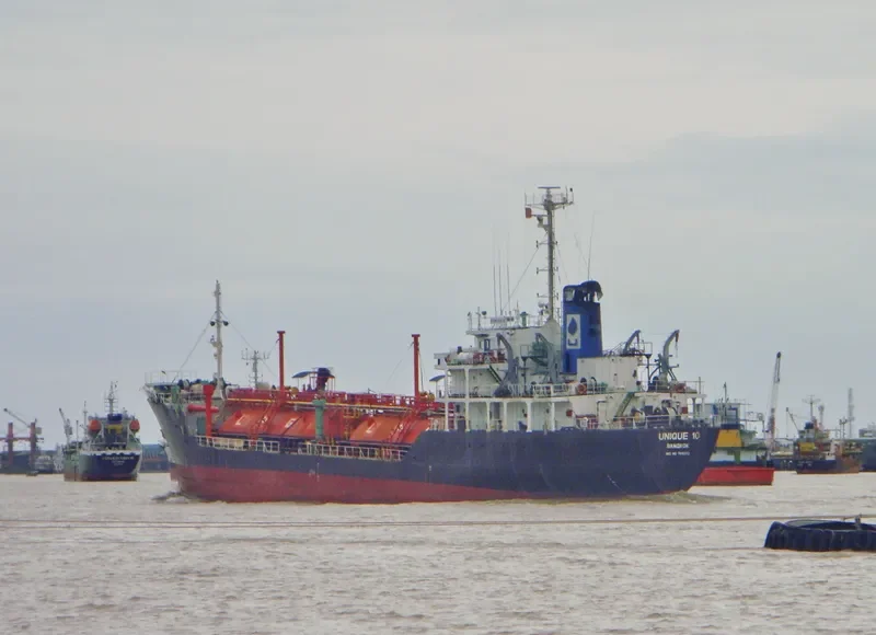 UNIQUE 10 General Cargo IMO 7916272 photo 6