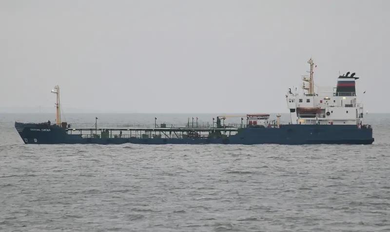 BALTIC SEAGULL Tanker IMO 7917549 photo 10