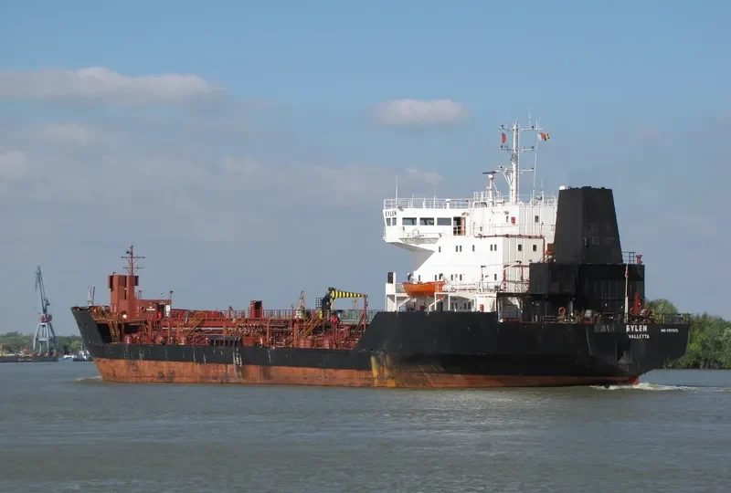 EYLEN Tanker IMO 7917575 photo 2