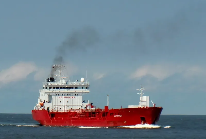 VIKSTRAUM Tanker IMO 7917587 photo 9