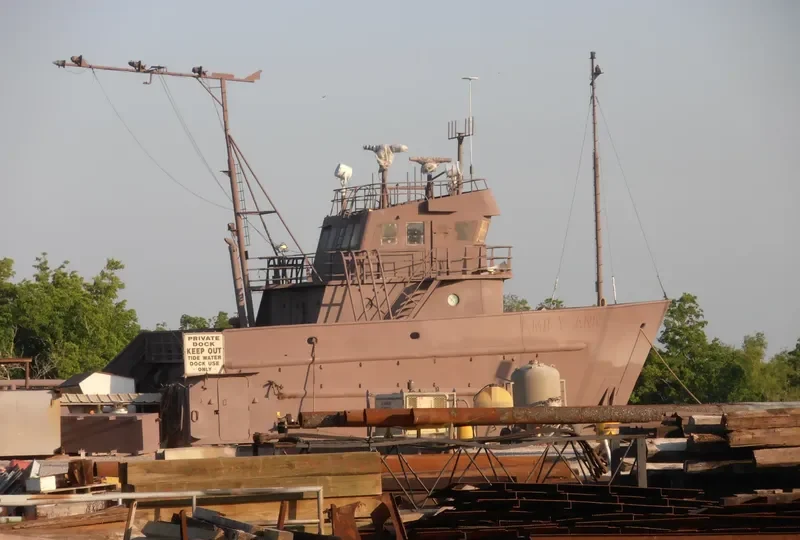 EMILY ANN Offshore Vessel IMO 7917680 photo 2