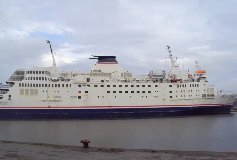 EASTERN LIGHT Ro-Ro IMO 7920534 photo 6