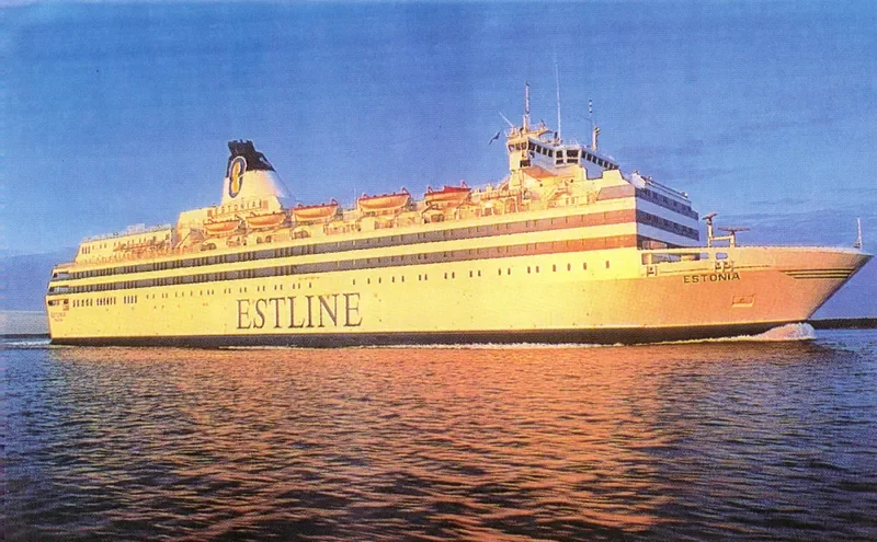 ESTONIA Ro-Ro IMO 7921033