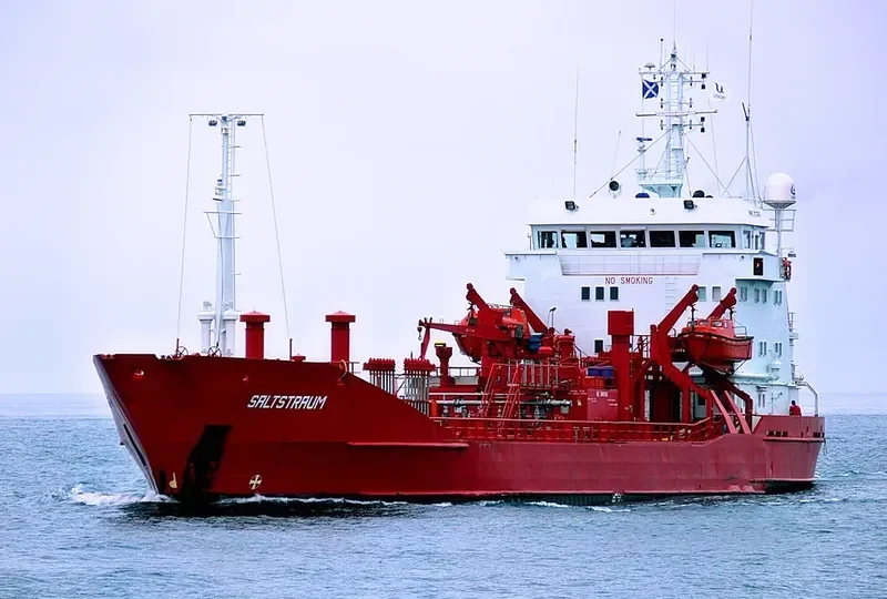SALTSTRAUM Tanker IMO 7922130 photo 7