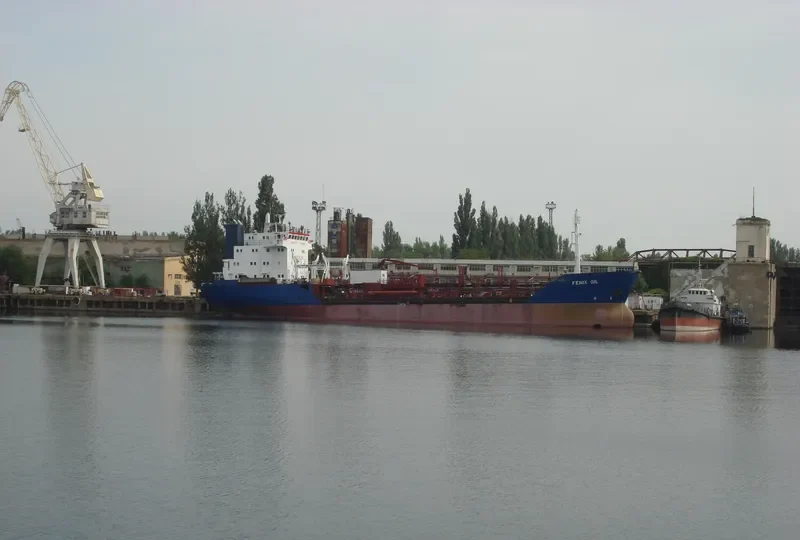 BRENTIX Tanker IMO 7922221 photo 2