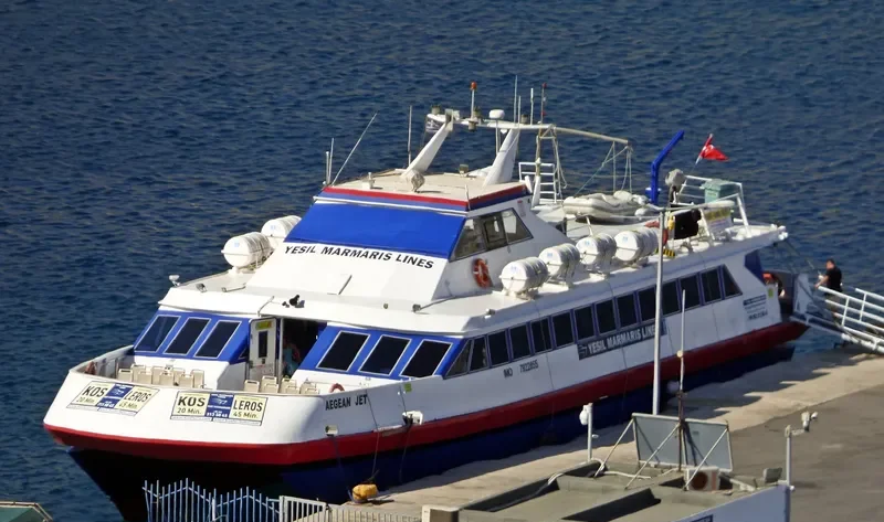 AEGEAN JET Passenger Ship IMO 7922855 photo 4