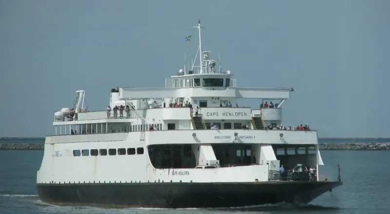 CAPE HENLOPEN Ro-Ro IMO 7923433 photo 4