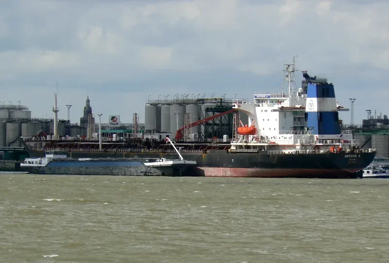 ANTONIS A Tanker IMO 7923550 photo 9