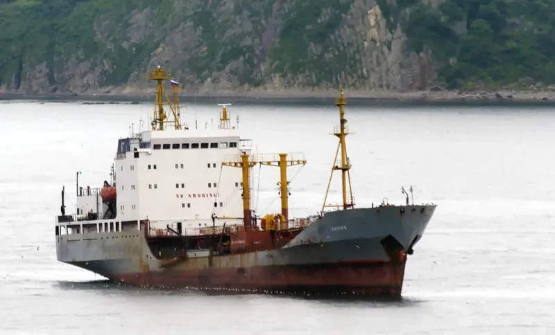 VOSTOK Tanker IMO 7923665 photo 10