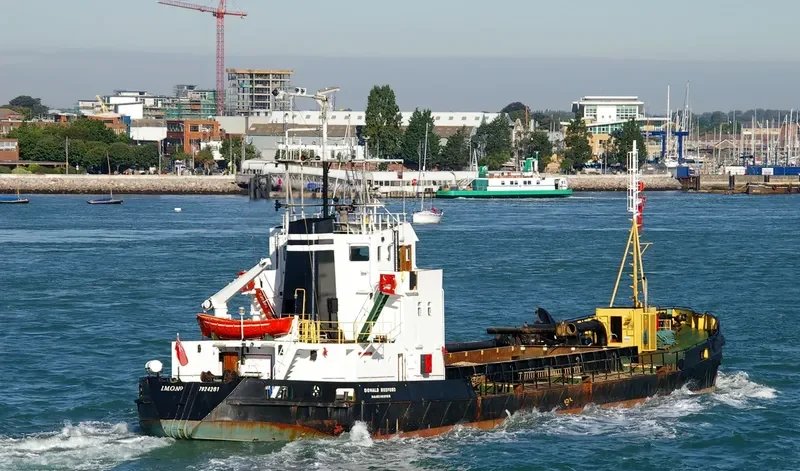 DONALD REDFORD General Cargo IMO 7924281 photo 5