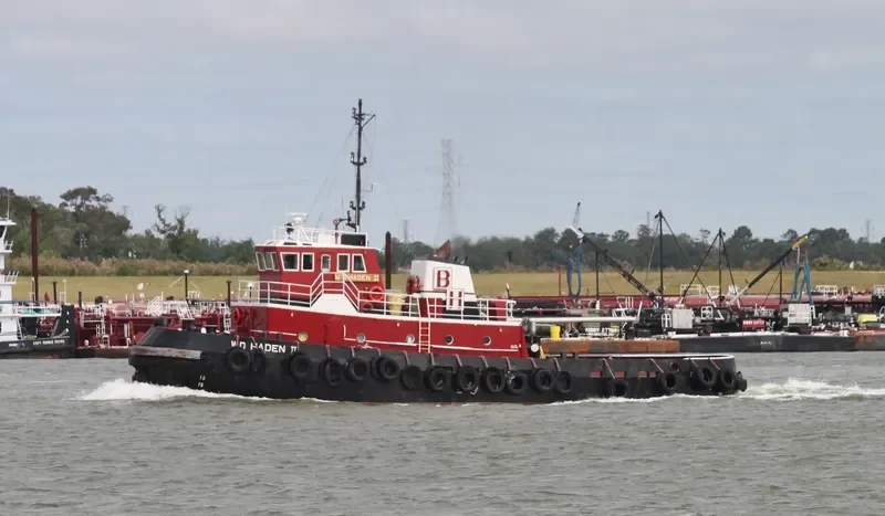W.D.HADEN II Tug Boat IMO 7925338 photo 3