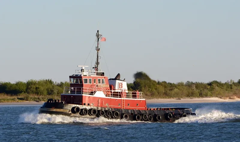 W.D.HADEN II Tug Boat IMO 7925338 photo 4