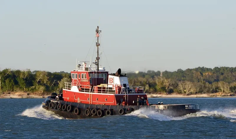 W.D.HADEN II Tug Boat IMO 7925338 photo 5