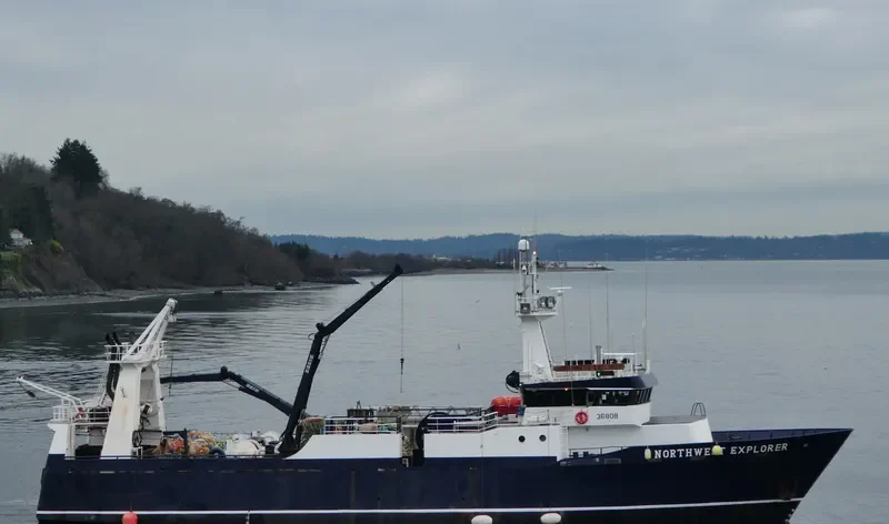 NORTHWEST EXPLORER General Cargo IMO 7926538 photo 2