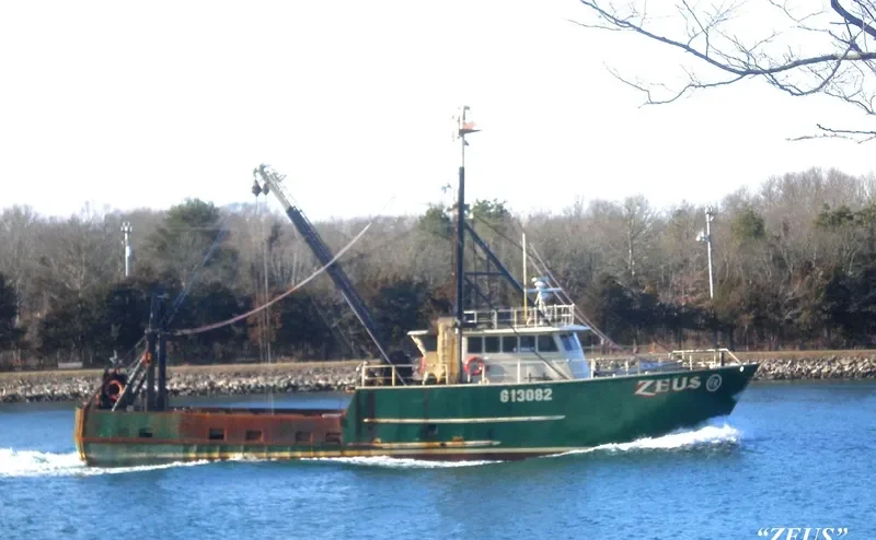 ZEUS Fishing Vessel IMO 7926643 photo 2