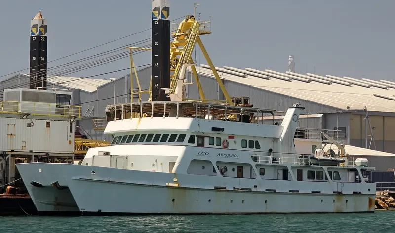 ECO ABROLHOS Passenger Ship IMO 7927659 photo 5
