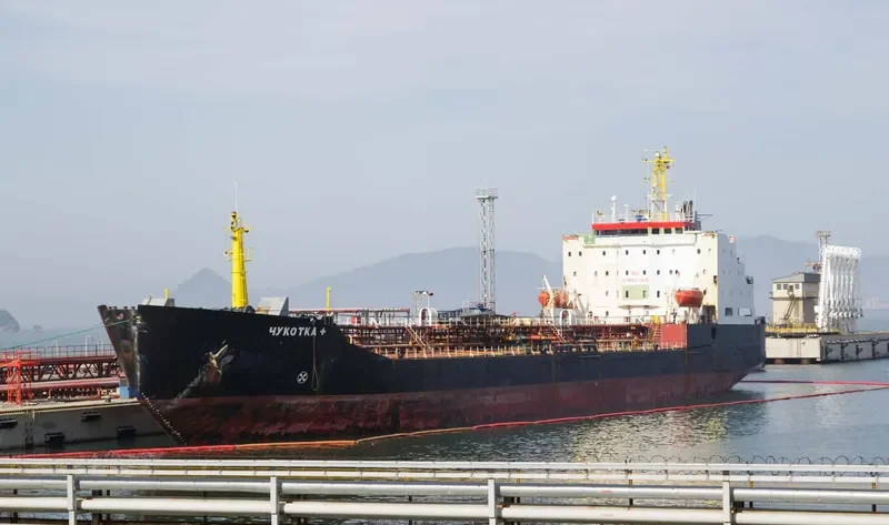 CHUKOTKA PLUS Tanker IMO 7927960 photo 6