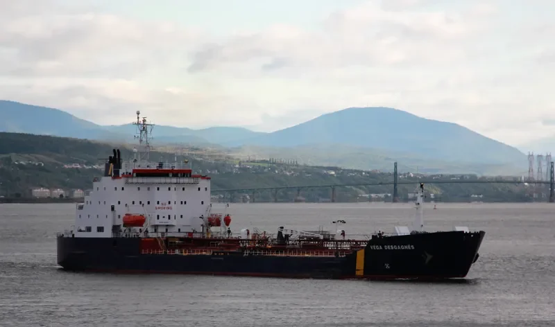 CHUKOTKA PLUS Tanker IMO 7927960 photo 10