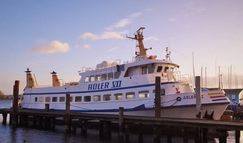ADLER VII Passenger Ship IMO 7928603 photo 2
